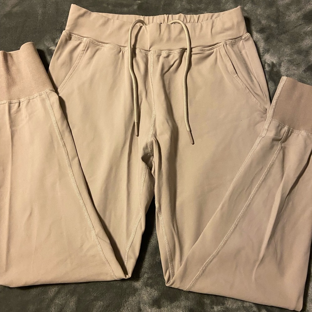 Alphalete Joggers -S